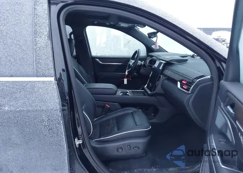 2025 GMC Acadia Awd Denali из США, поврежденный, VIN 1GKENRRS0SJ121337